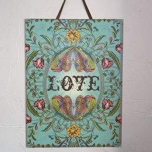 Papaya “Love” print